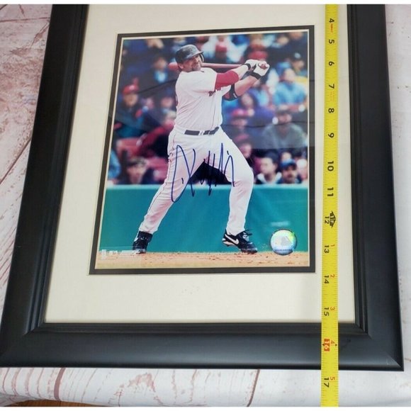 Red Sox Kevin Millar Signed Framed Picture W/ Certification Of Authenticity - Picture 6 of 12